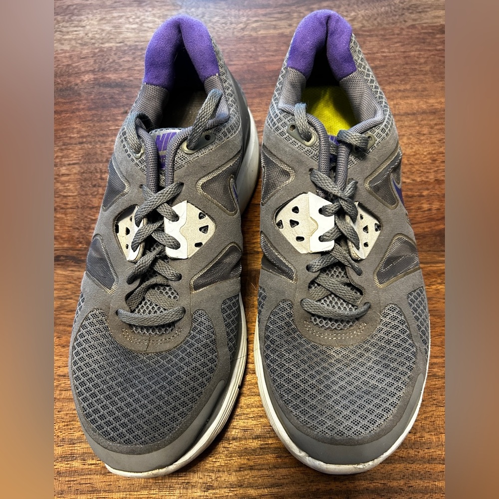 Nike Running Shoes Sneakers Women's lunarlon Gray and Purple US 7 454315–050